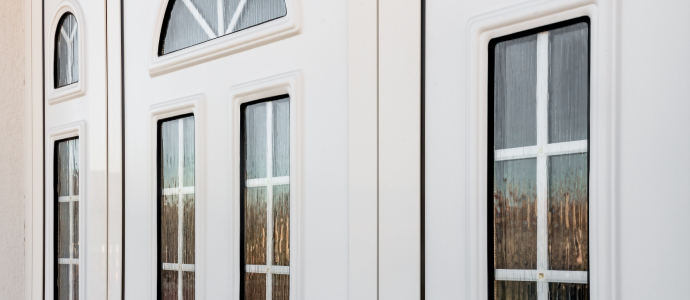 figurnye-gluhie-plastikov